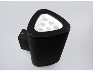 Oprawa elewacyjna LED Secga  6W WW czarna IP54