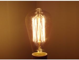 Żarówka dekoracyjna ozdobna retro ST64 40W E27 lantern